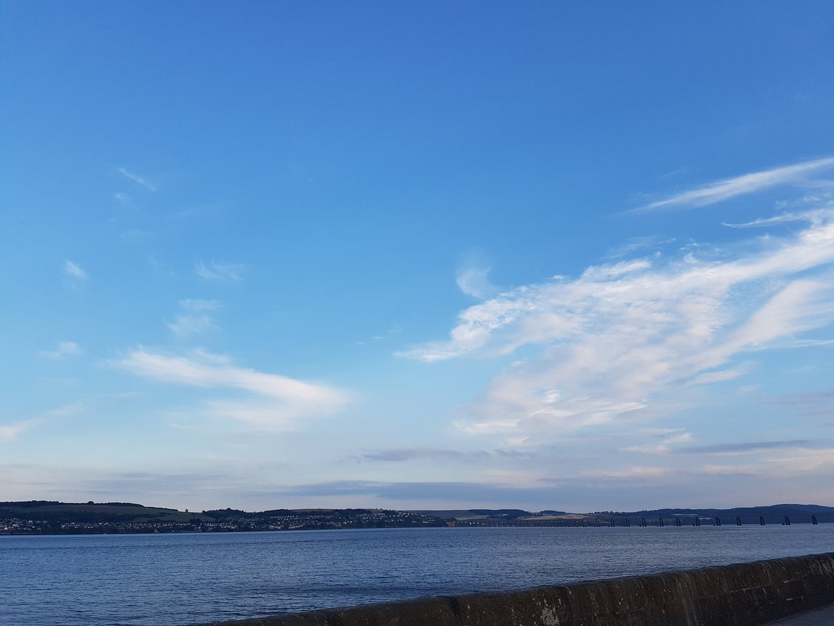 LeedsAccess's tweet photo. End of our first day in #Dundee sat on benches on an accessible path next to the River Tay watching the world go by.
#AccessIsDandy #Impressed #AccessDoneRight #Scotland #Summer https://t.co/nMPIpXqDSX