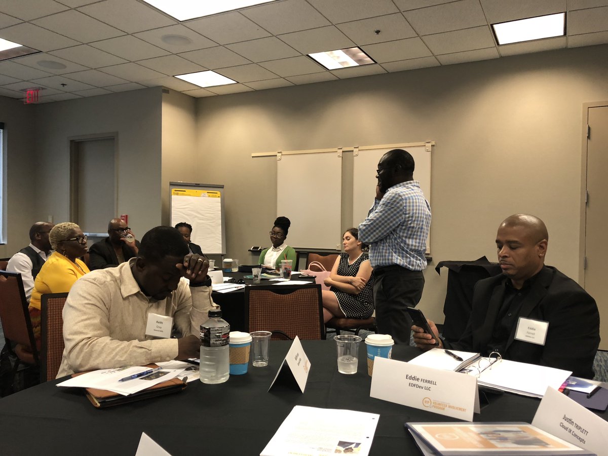juanitasheppard's tweet photo. This afternoon’s @unitedwayvip session is featuring Olivia Polk! Conroy Boxhill is excellent is helping us in understanding the dynamics of crisis communication. Whew! #2018SummerVIP #UnitedWayVIP https://t.co/DkMFpq3M7V