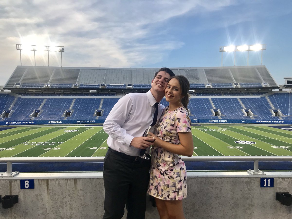 Emily Proud on Twitter: "We're at a wedding at Kroger Field and we've each  separately requested Rocky Top from the DJ. #goVols… "