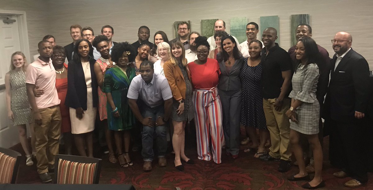 MPowersNorrell's tweet photo. What an honor to keynote the Clyburn Fellows dinner tonight, meeting brilliant up and coming leaders in our great state!  I am having so much fun on the @JamesSmithSC campaign!  #SmithNorrell #Smith4Gov #scpol https://t.co/0hHM533NZ3