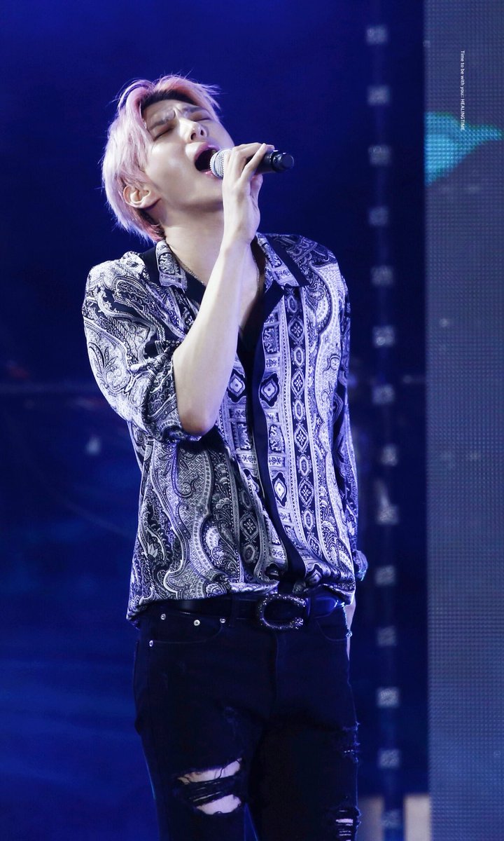HEALINGTIME_TW's tweet photo. 180714 보령머드축제 K-POP 월드콘서트
#VIXX #빅스 #LEO #레오 #정택운 
#DREAM #FREE_TEMPO @JUNGTW_LEO

택운이 고음 쭉쭉쭉↗️↗️↗️
(택운아 좋은 아침 👐🏻) https://t.co/Pr8vOX88Mu