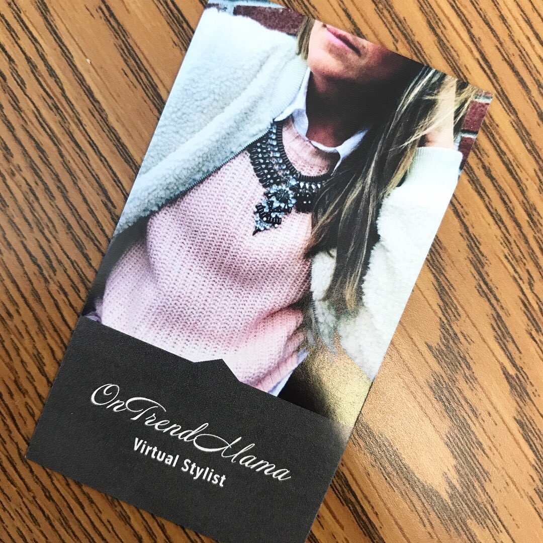 ontrendmama's tweet photo. Haven’t used this in a loooong time...
#imbaaack #otmstyling https://t.co/4c3lXvQhlG
