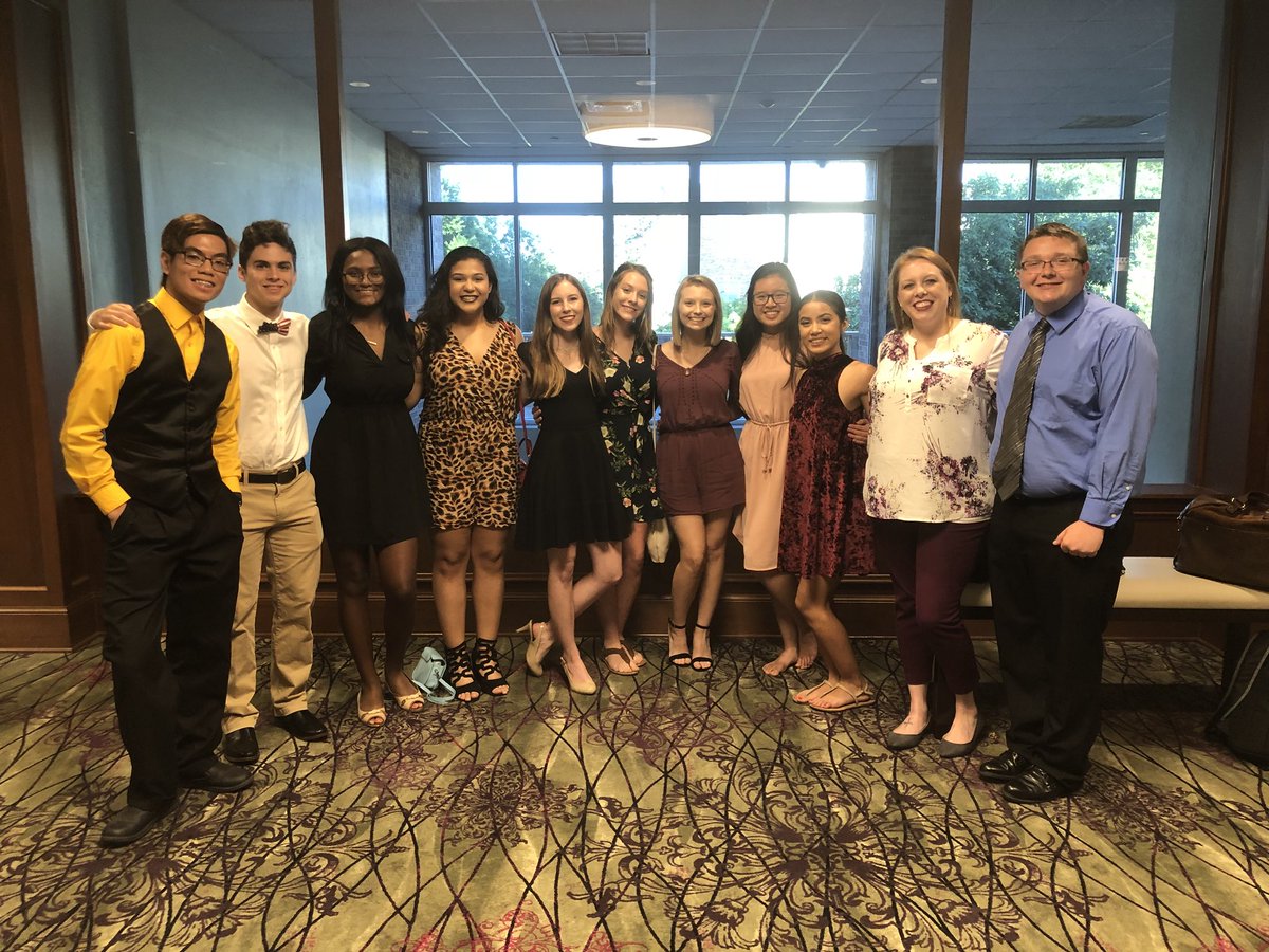 STUCOBHHS's tweet photo. Skit night! #discovertascsfa @TASC_StuCo https://t.co/S1GOrfTaZi