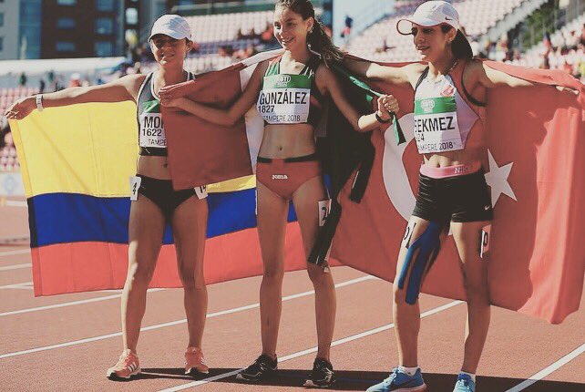#Felicidades!!! 

#AlegnaGonzález consigue histórico oro para México marcha en el Campeonato Mundial sub-20!

Con un tiempo de 44:13:86, la marchista se coronó campeona en la prueba de los 10k. 

¡Felicidades! #OrgulloMexicano #AtletaNaval 🇲🇽

Fotografías: Semar y Reuters