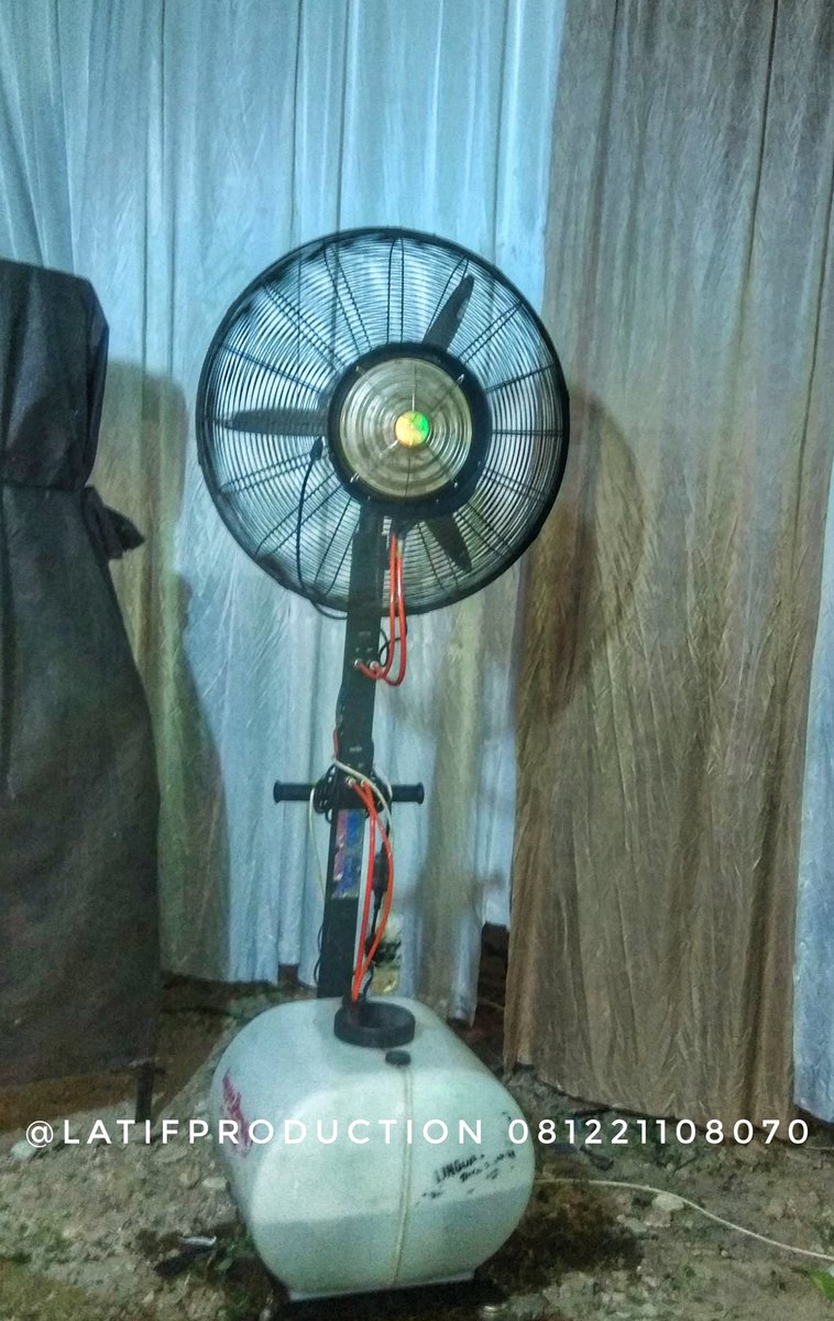 Biar Dingin Dikipasin, air cooler atau AC untuk pesta anda juga ada dikita lho...

#DekorasiSubang 
#DekorasiNikahSubang 
#AlatPrasmanan
#FotoVideoSubang 
#DekorasiMurahSubang 
#Dekorasikeren
#DekorasiTerpercayaSubang 

Hub via WA untuk respon lebih cepat

Hub 081221108070