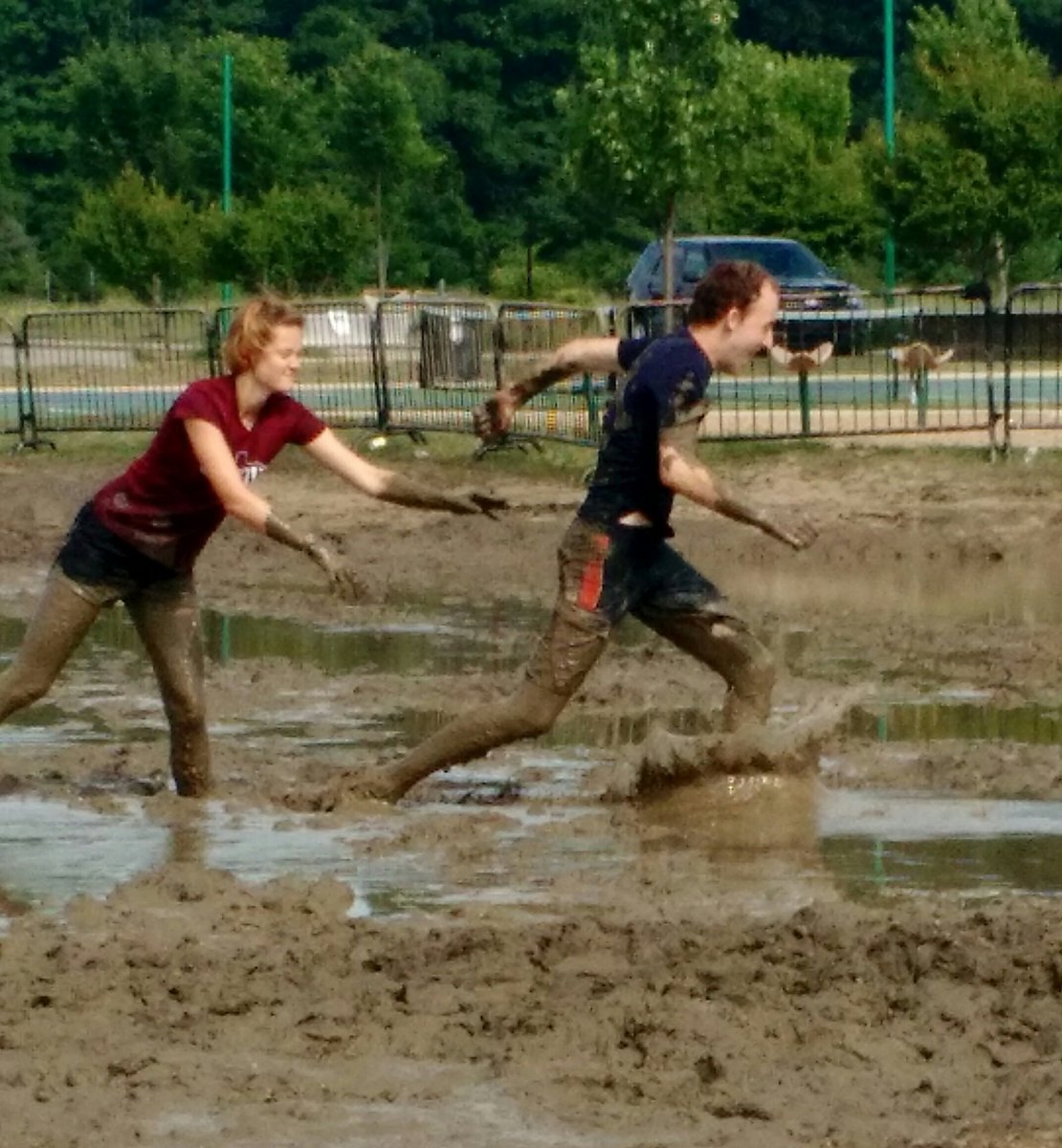 lisasknow's tweet photo. @FishersParks #mudday #aroundfishers https://t.co/OQXPQ5mpJl