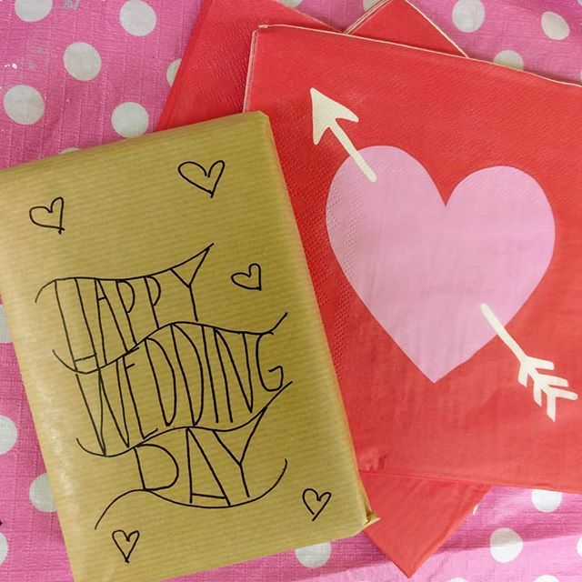 CorryvanTricht's tweet photo. Vrijgezellenfeest!
-
-
- -
#handlettering #workshop #wrappingpaper #alkmaar #vrijgezellenfeestje #vrijgezellenfeest https://t.co/LWDklQ2nTe https://t.co/27WnjDQ1TB