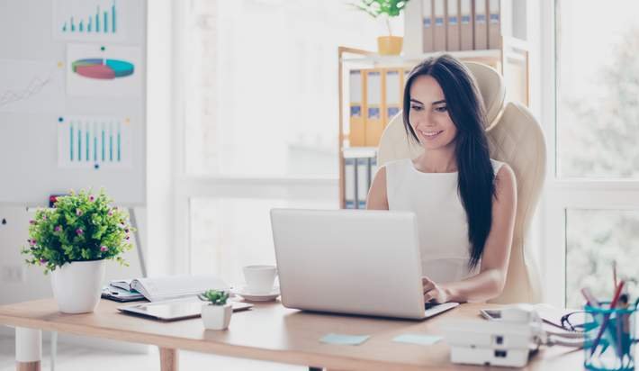 central_kw's tweet photo. LinkedIn added new options for the Lead Gen Form ad option. How it can help your business: https://t.co/tqR1gdNLfu https://t.co/1gAIIfHdkl