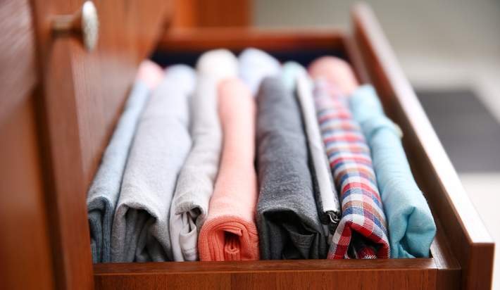 AirtronMidAtlan's tweet photo. Even if you're not naturally tidy, these tips can help you declutter: https://t.co/IRPtIIS6Vv https://t.co/3ukQ9tO8mk