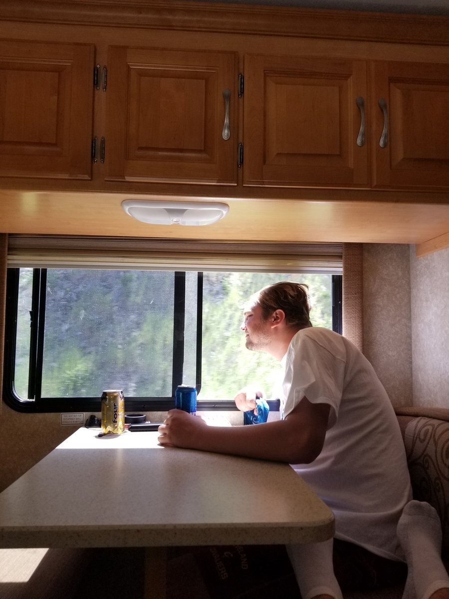 CoryBiro's tweet photo. Picked up Baby Dinkins in RC. Almost to Mount Rushmore. Also Colin may now be the dog of the roadtrip? #yellowstonebound https://t.co/EHyGF6HsTn