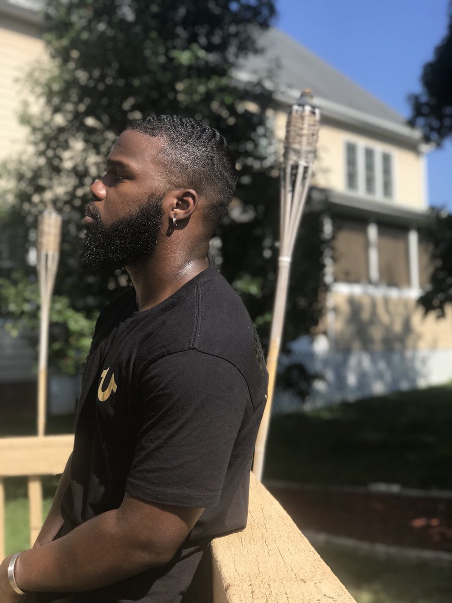 Bad_LuckTuck's tweet image. #black #ashell