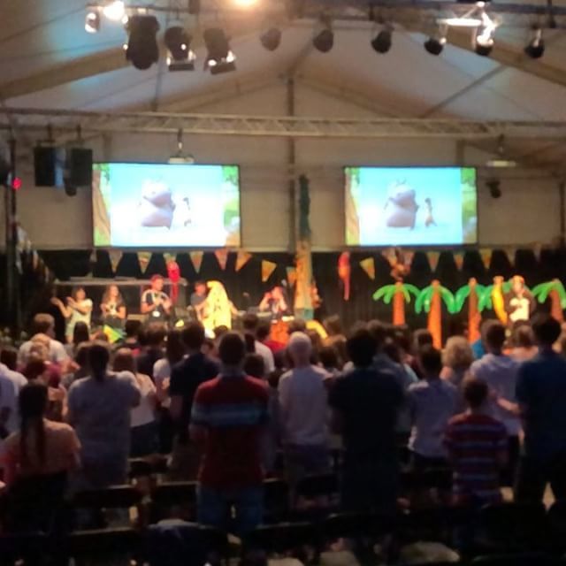 keswickyouth's tweet photo. And we are in the jungle at late night. And it’s all kicking off #ky2018 https://t.co/OTZjyUUNpm https://t.co/5peKRtBCfk