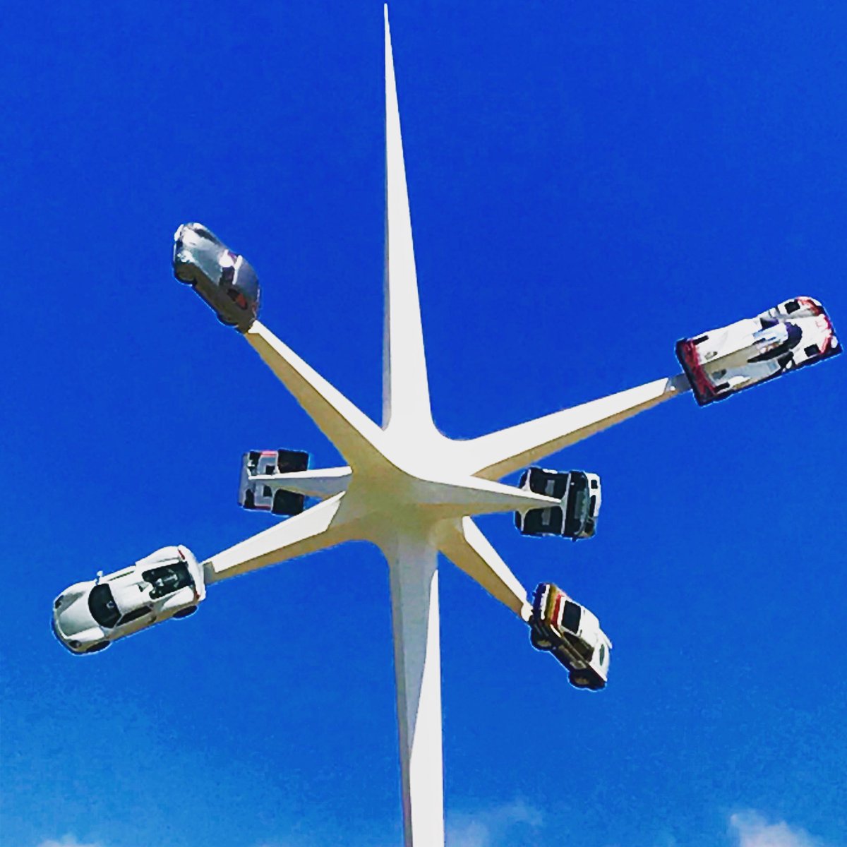 chicacupuncture's tweet photo. Awesome day at Goodwood Festival of Speed! We are so lucky living in this part of the country! #festivalofspeed #FOS #Chichester #westsussex #familyfun #weekend https://t.co/K2RslOjdhf