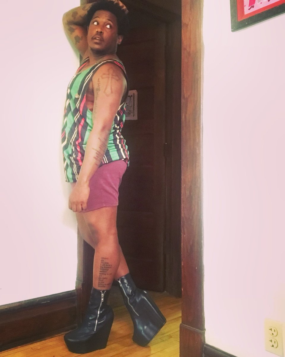 nonbinarypoems tweet picture