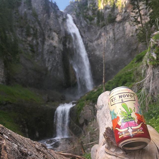 Brews with a View!
🍻🏕
@caitlinbrehm and I have been spending a lot of time outdoors this summer, and I think I've finally found a way to post about while staying true to my "brand."
🍻🏕
I love a crisp, refreshing Berliner Weisse or Gose after a hot su… ift.tt/2zCLYPT
