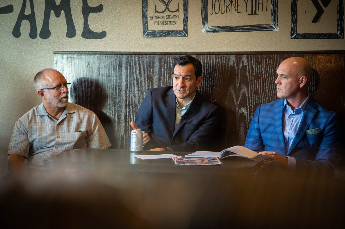 RendonAnthony's tweet photo. It’s always productive when we open up the lines of dialogue with our business owners. 

Meetings like yesterday’s “Bagels and Business” event with Lakewood small business owners is an important piece of that dialogue. 

Thanks to the fantastic @Cassidys_Corner Cafe for hosting! https://t.co/g7vN4KJJGY