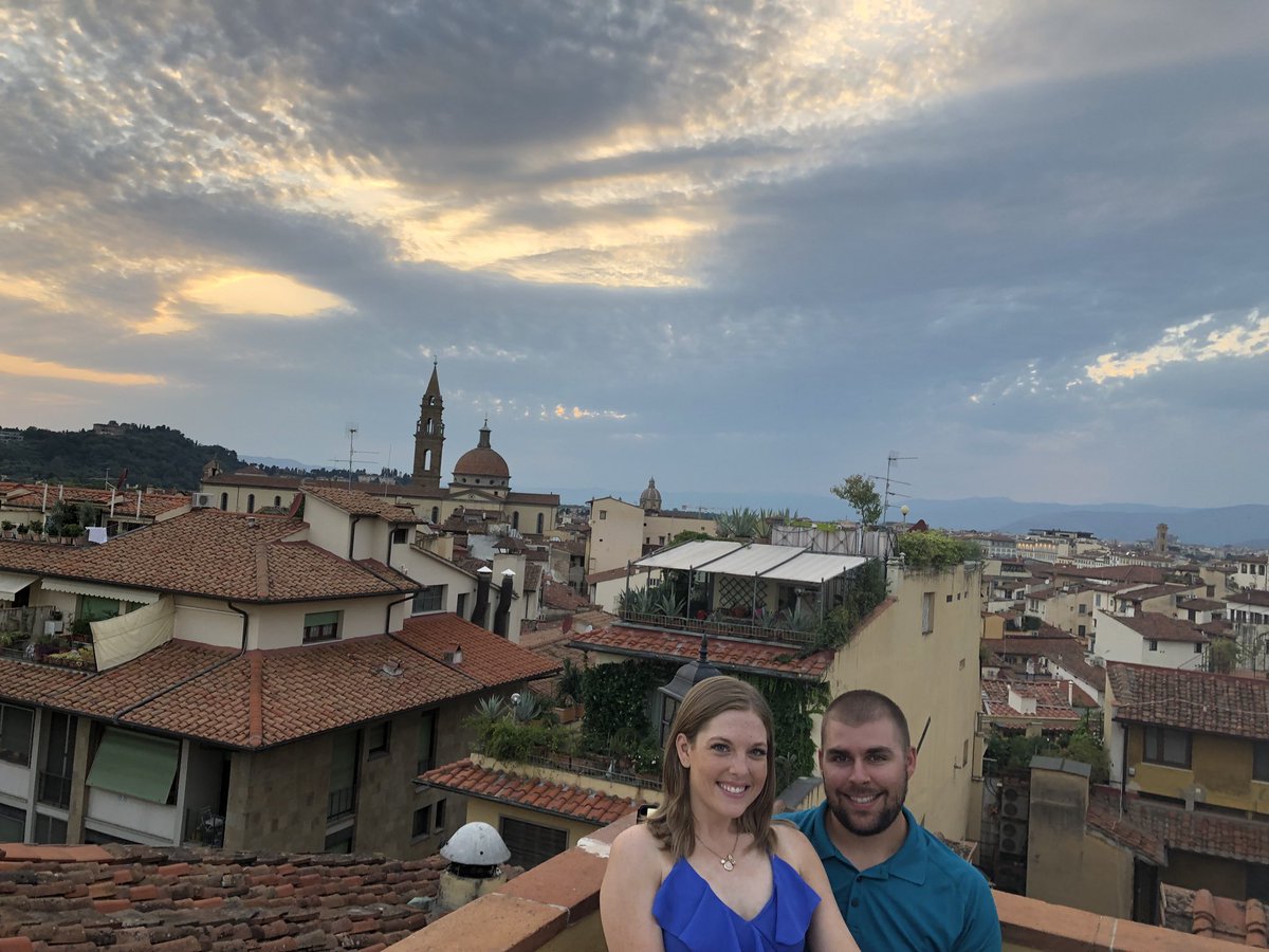 anthem_girl55's tweet photo. What a date night ๐ #florence #rooftop #italyviews #miamore https://t.co/4IgYB0xtuH