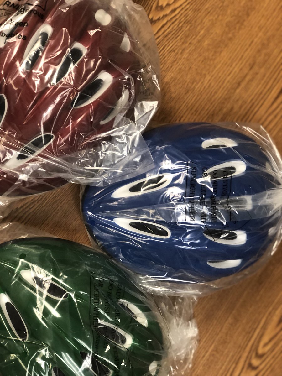 Do you have a 8-12 year old who needs a bike helmet? If so, please come down and grab one! #kidswhoride #bikehelmet #windinyourhair

Open till 5pm! 

Horizonte Instruction &amp; Training Center locates at 1234 S Main St in Salt Lake City. #carefair2018 #jlslc #community #HealthForAll