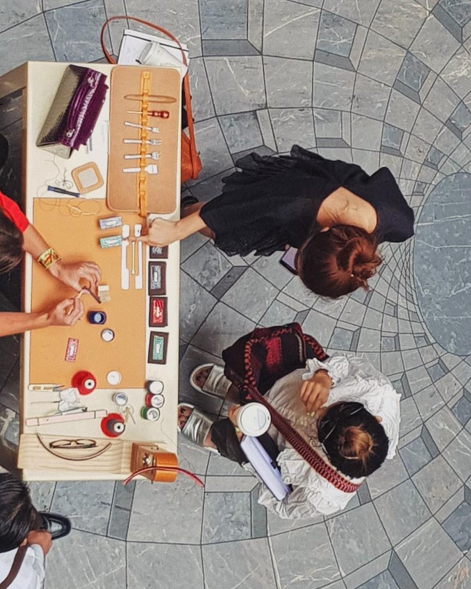 Kwanpen1938's tweet photo. Exotic leather expertise and superlative #craftsmanship on show. Celebrating #KWANPEN 80th Anniversary at the @burlingtonarcad with customers getting involved in some crocodile leather inking process. https://t.co/DIwEZK0P2J