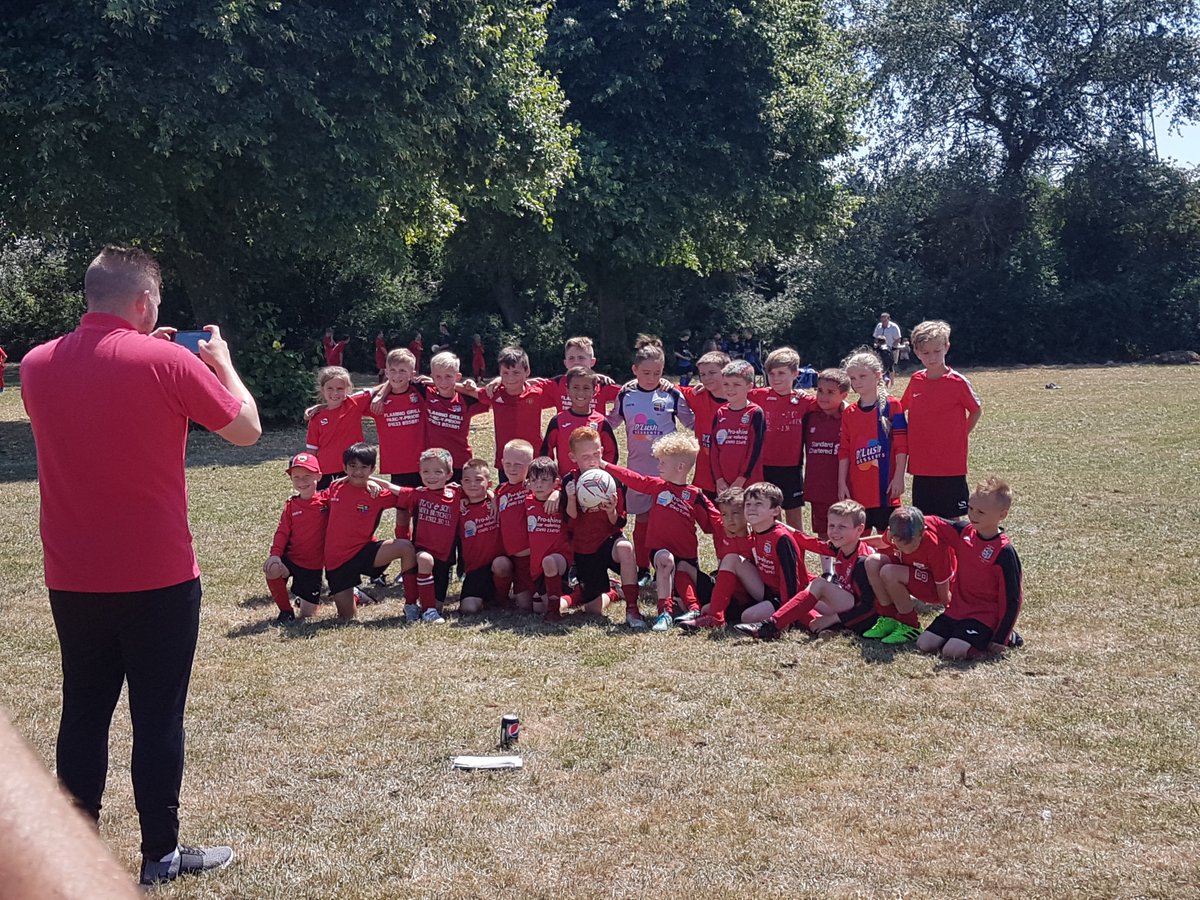 NptCivilService's tweet photo. Newport Civil Service Under 8s   

Well done to our Under 8s who had 3 of their own sides in the Newport Corries Tournament today. They worked really hard!   

Post 2

#NewportCivilService 
#NPTCivil 
#CivilNPT https://t.co/6g3jxjQXU2