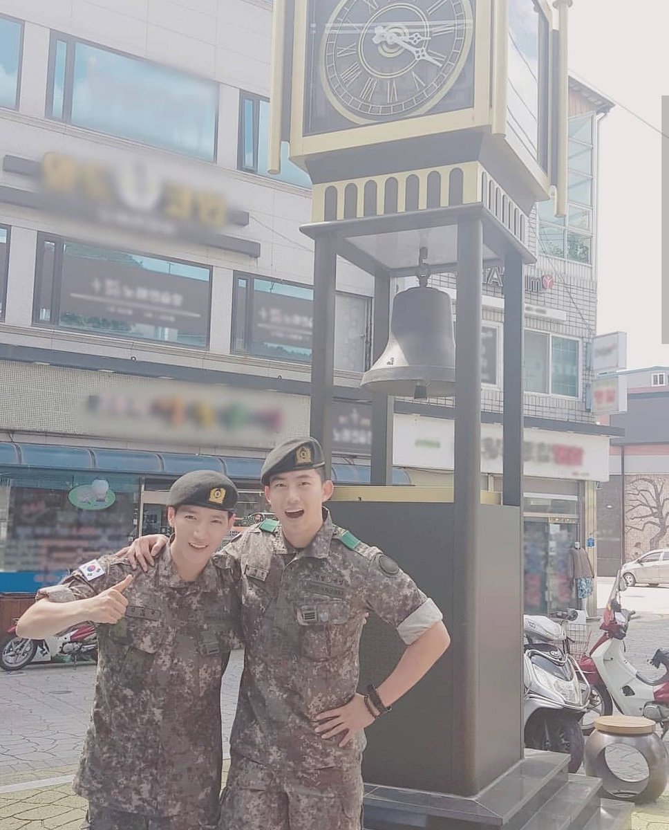 FR2PMRepublic's tweet photo. [IG] 140718 | 2PM :
Les gars 50/50 aujourd'hui♥#YeonKay #MinTaec #RéunisLorsDunJourDePermission #LePlusGrandFanDe2PMEst2PM #Re2stagram

#JUN_K #Taecyeon https://t.co/H8WeYbPjD8