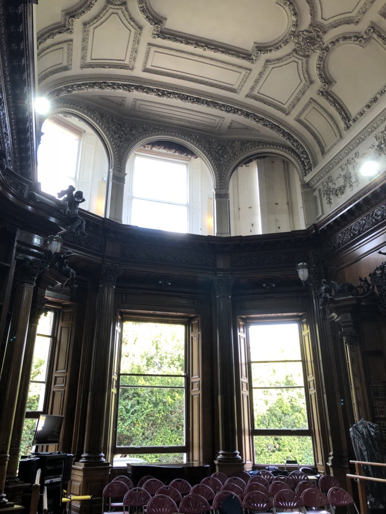 levine_art's tweet photo. Today my daughter graduated from #tringparkschoolforperformingarts &amp; I think one of the most historic &amp; beautiful ballet studios in the UK what used to be the library of the Rothschilds, she was a lucky girl to attend such a prestigious school good luck darling in all you do https://t.co/WgS0R2KoZM