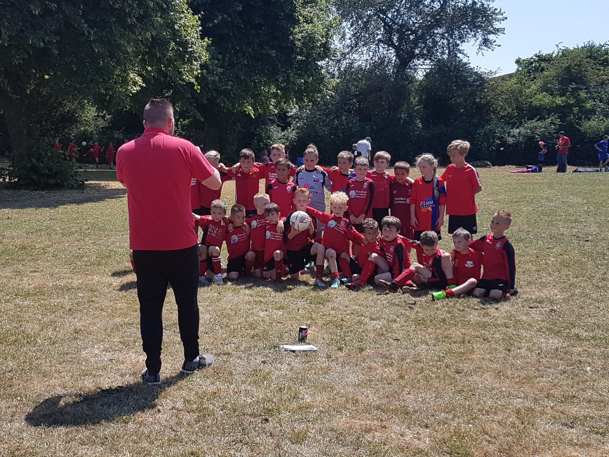NptCivilService's tweet photo. Newport Civil Service Under 8s       

Well done to our Under 8s who had 3 of their own sides in the Newport Corries Tournament today. They worked really hard!       

Post 8

#NewportCivilService   
#NPTCivil   
#CivilNPT https://t.co/zlGgArTpsH