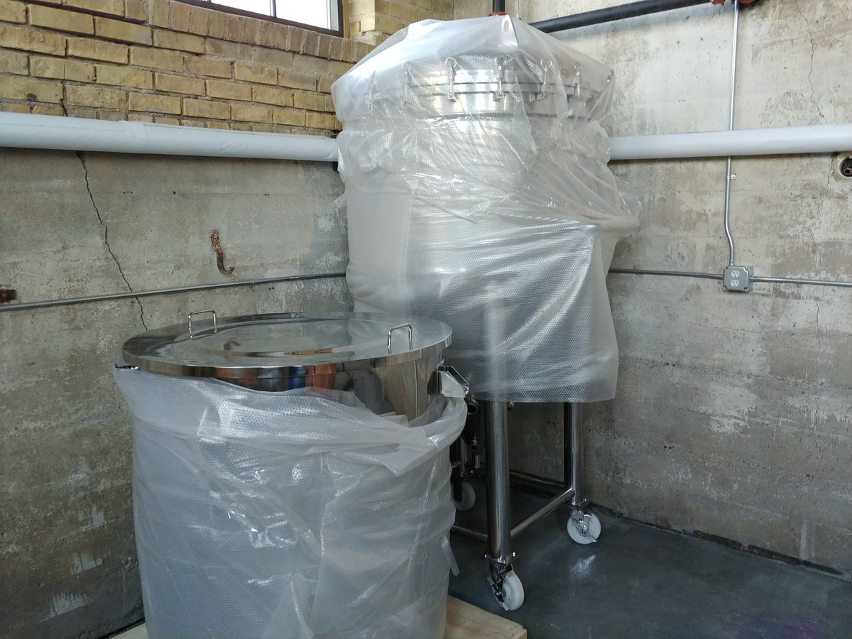 PixeledBrewing's tweet photo. Getting closer to opening! Unboxing the brewing equipment. https://t.co/0lYjuTIiaP
