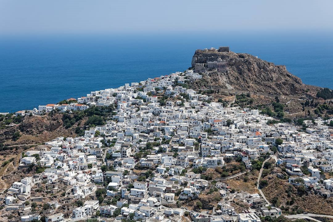 greecelovR's tweet photo. 🇬🇷 💖 Skiros from above!
#VisitGreece #Greece
#Skiros #instagreece #VisitGreece #GreekSummer #summer #greekisland #backpacker #flytogreece #topvillas #villabreaks #wishyouwherehere #athensvoice #grece #grecia #греция #vacations #saintfridays #saintfridaysvillas #travel #travel https://t.co/Kw2lecBvua
