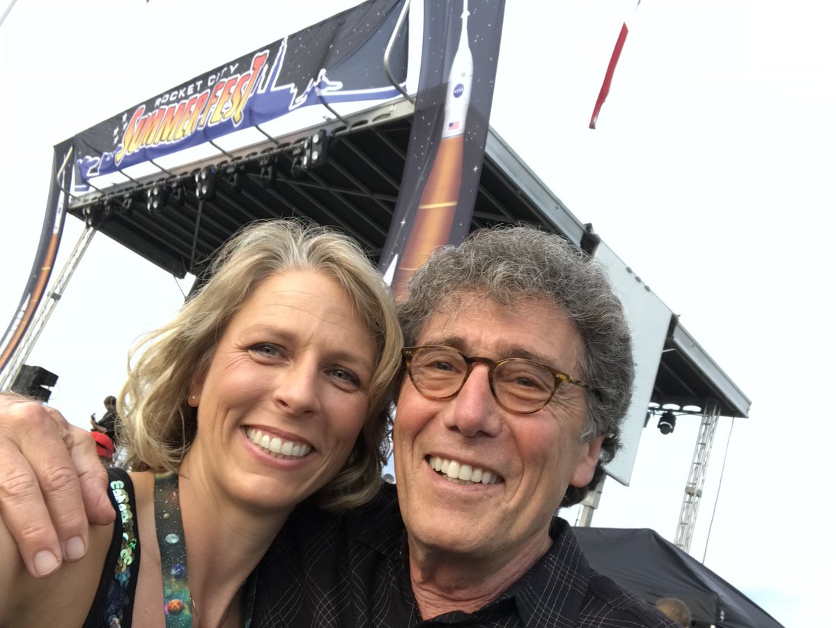 spacechelle's tweet photo. Rocking out under the rocket tonight at @SpaceCampUSA #Summerfest. Great times with great friends for a great cause! #SpaceInspires #sendthemtospacecamp https://t.co/byZRnqKVz1
