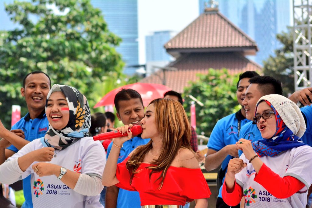 Penampilan dari <a href="/cita_citata/">Cita Citata</a> yang memukau di atas panggung sekaligus menjadi penutup serangkaian acara #Telkom53FUNtasticDay hari ini!