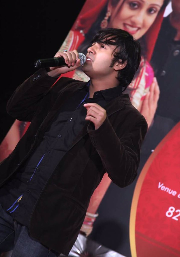 GoodsForAll's tweet photo. Wishing a Very Happy Birthday to Dear @ShrinathMusic Most Loveable personality in Music world. May God Bless You a Superhit Song this Year. Love from ❣️❣️❣️❤️❤️❤️😍😍😍 #GoodsForAll https://t.co/hiZjUENgHf