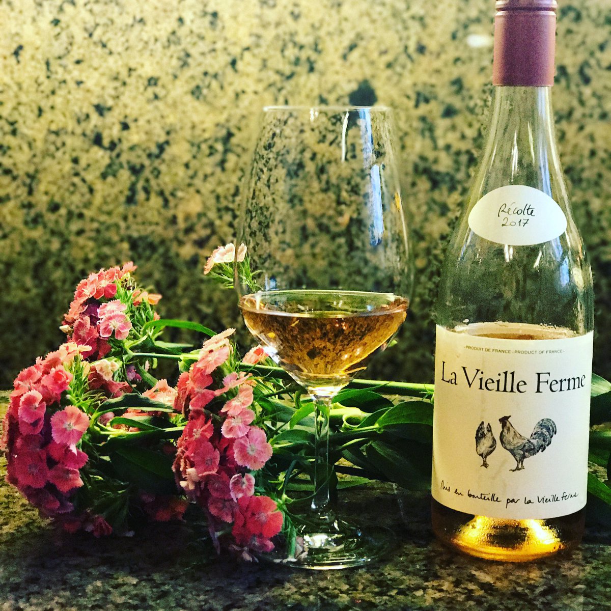 WhichWinery tweet media