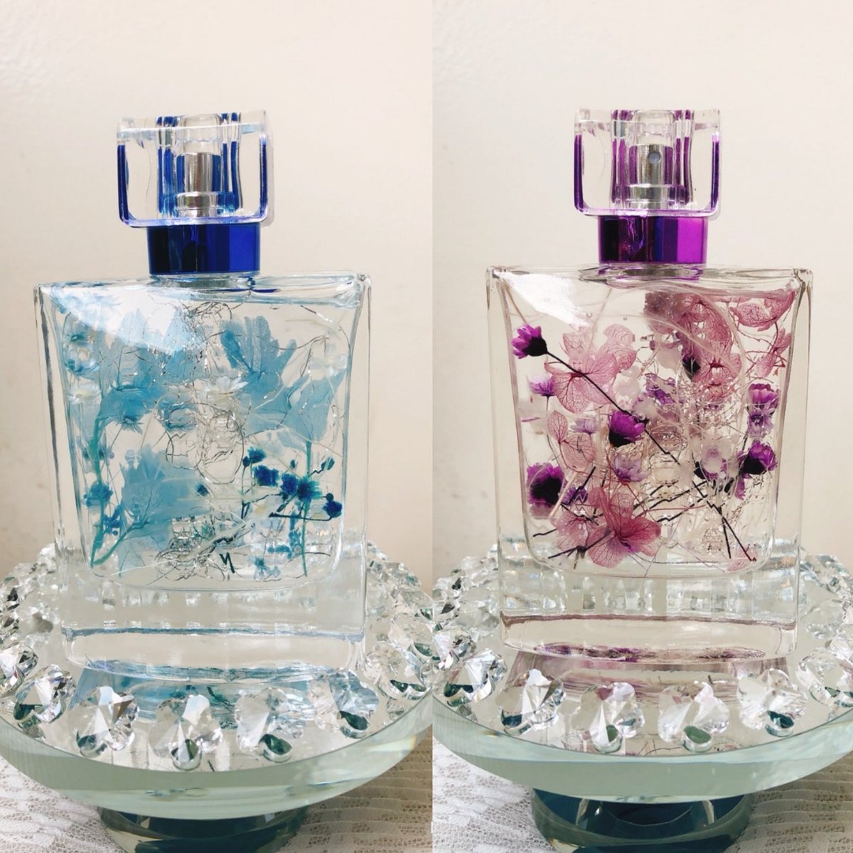 kazuri_s's tweet photo. 💎香水瓶 ハーバーリゥム💎
素敵な香水瓶でハーバーリゥムを作ってみました🎵
見ているだけでうっとり💕自己満足です✨☺️✨ https://t.co/5ckQiNDgtL