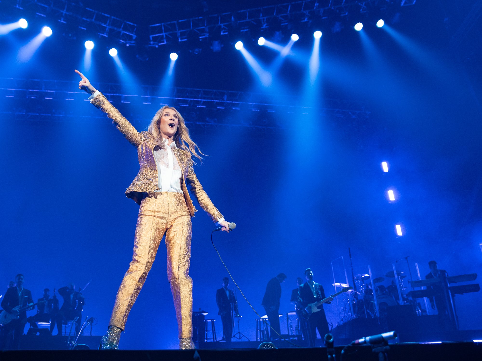 Celine Dion on Twitter: "Thank you Taipei for your love and your energy