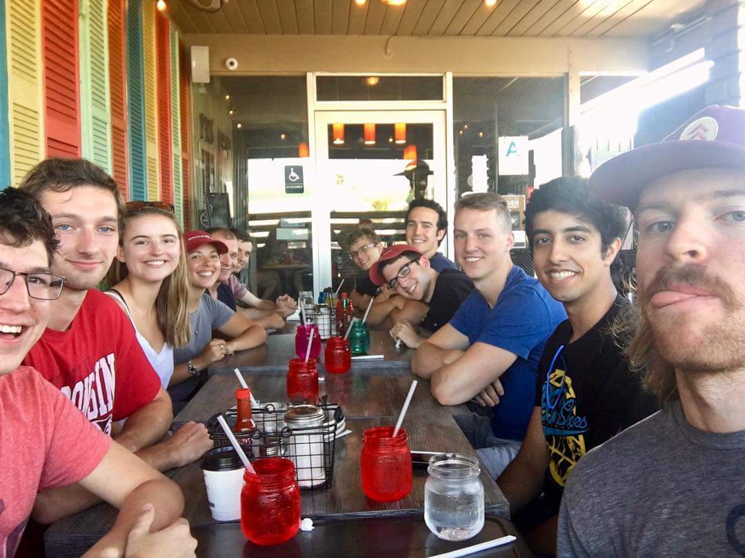 uwsolarracing's tweet image. Team meetings get an upgrade when your competitions are in California! #spacex #hyperloop #breakapod