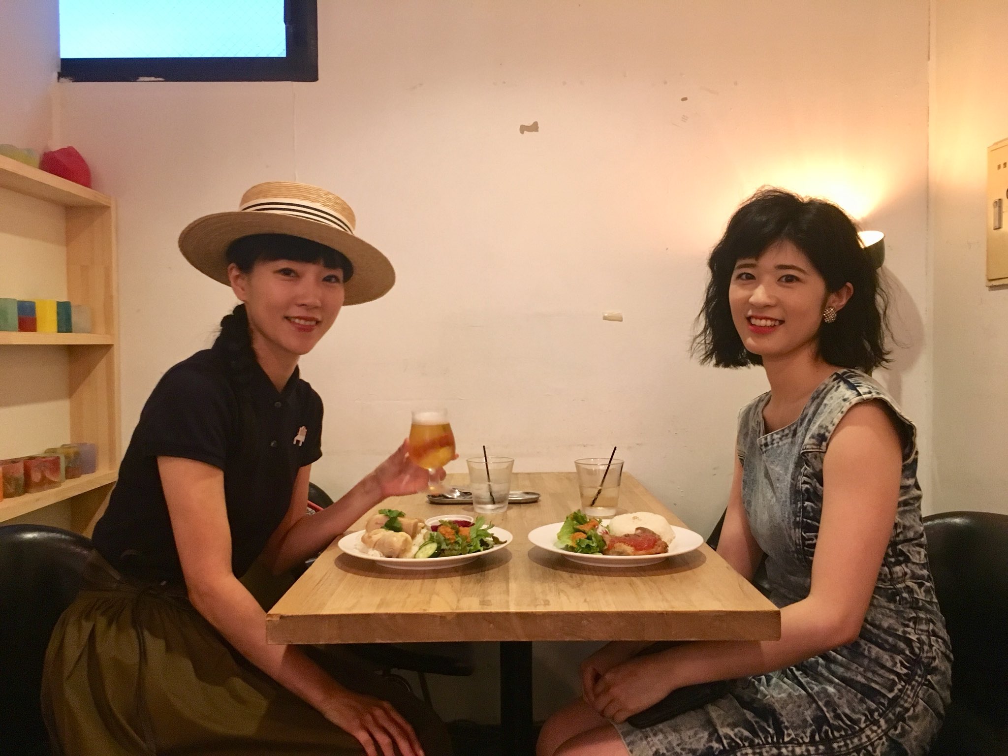 伊藤美裕 Miyu Ito on Twitter: "金曜日は野佐怜奈ちゃんと秘密の打ち合わせ。今年後半に向けて、色々と企みがあるので、皆んな