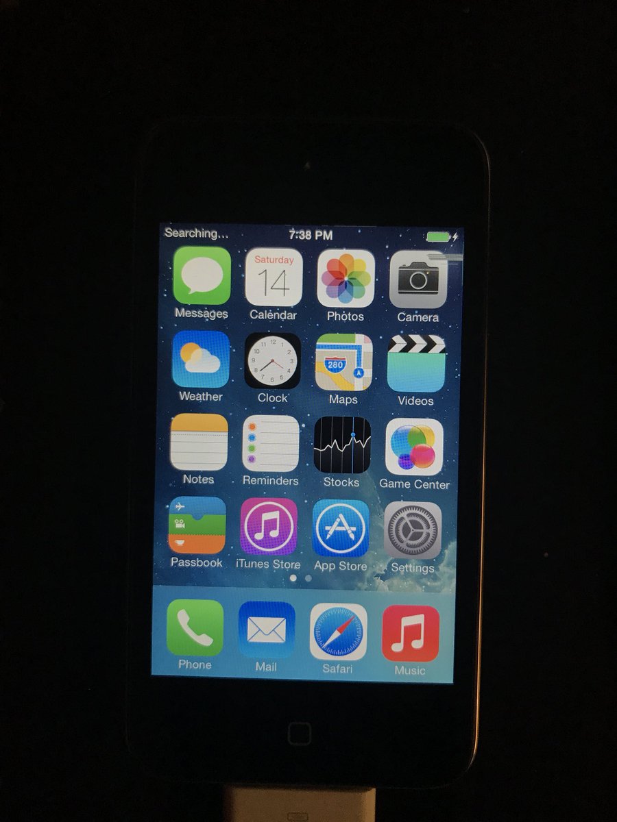 Raffaele On Twitter Is This The First Ipod Touch 4 Running Ios
