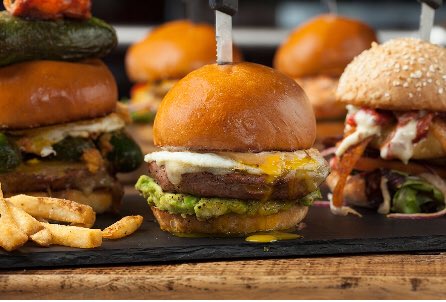 Slaters5050LV's tweet photo. We are getting closer! #ComingSoon #Slaters5050 #BurgersAndBeer #BaconBurgers https://t.co/kPQ7PjlGTD