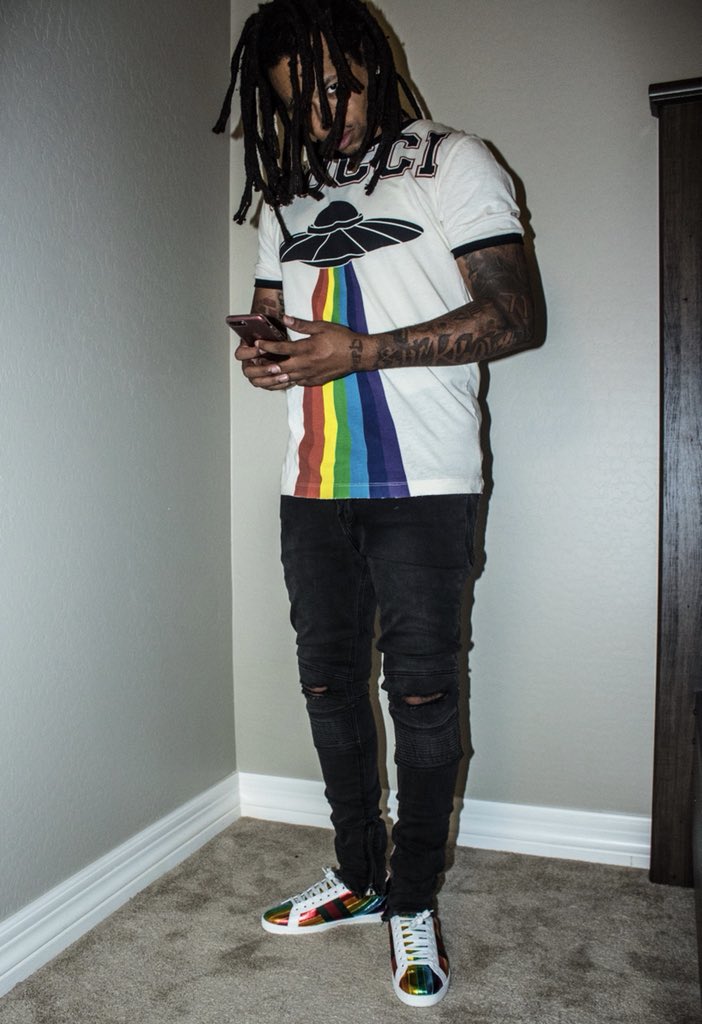 C H A P O (@dell_816) on Twitter photo 