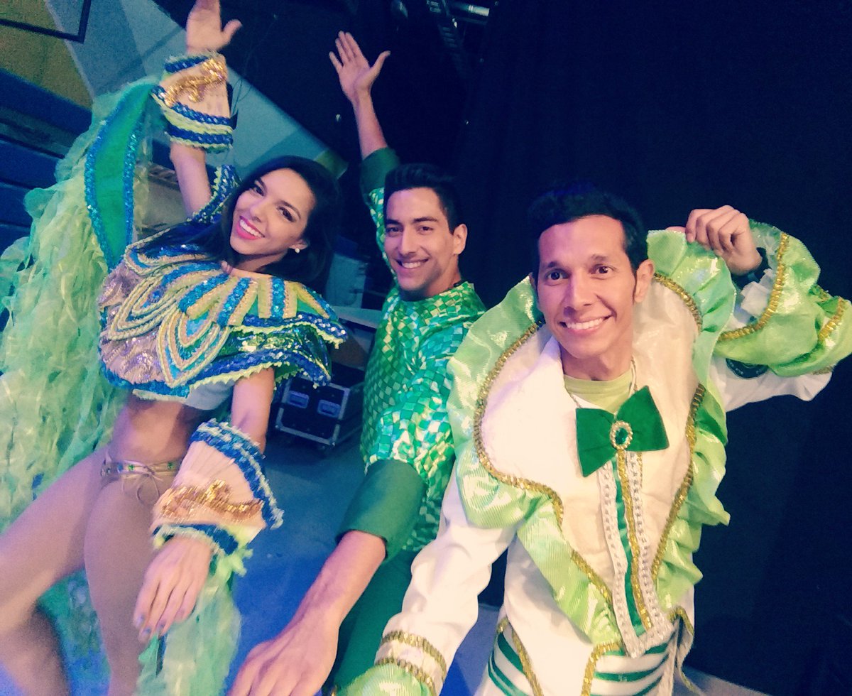 Trío Samba Show 🇧🇷 en Las Noches del Fútbol <a href="/multimediostv/">multimedios tv</a> #LasNochesDelFutbol #multimediostv <a href="/adrianm10/">adrián marcelo</a>