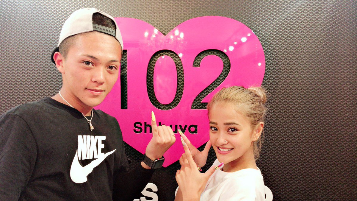 Nailsgogo Twitterren Chinamiishigaki 石垣千菜美 ちゃん と 彼氏 Prince 君が一緒に ネイル しにきてくれたよーー Nailsgogo スタッフは いつも明るくて元気で楽しい ちなみ嬢のファンでもありますー 渋谷 Shibuya 渋谷ネイルサロン ネイルズゴーゴー