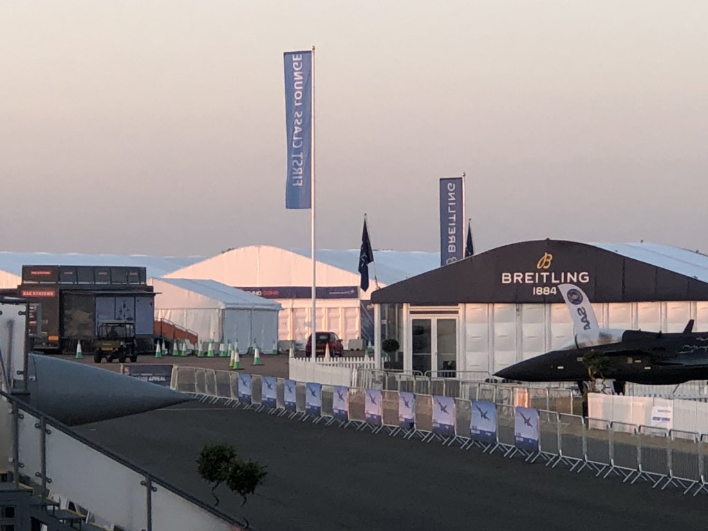 Yaketyak Productions tweet media