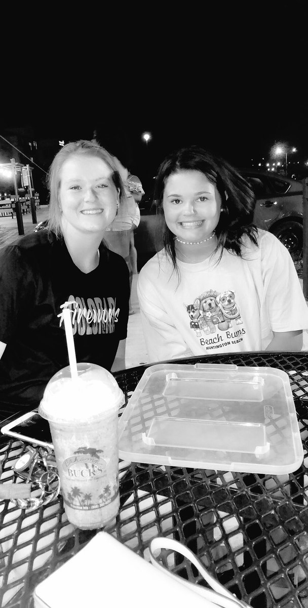 Late night snow cones before my buddy leaves for college 💔@imthe_rhb