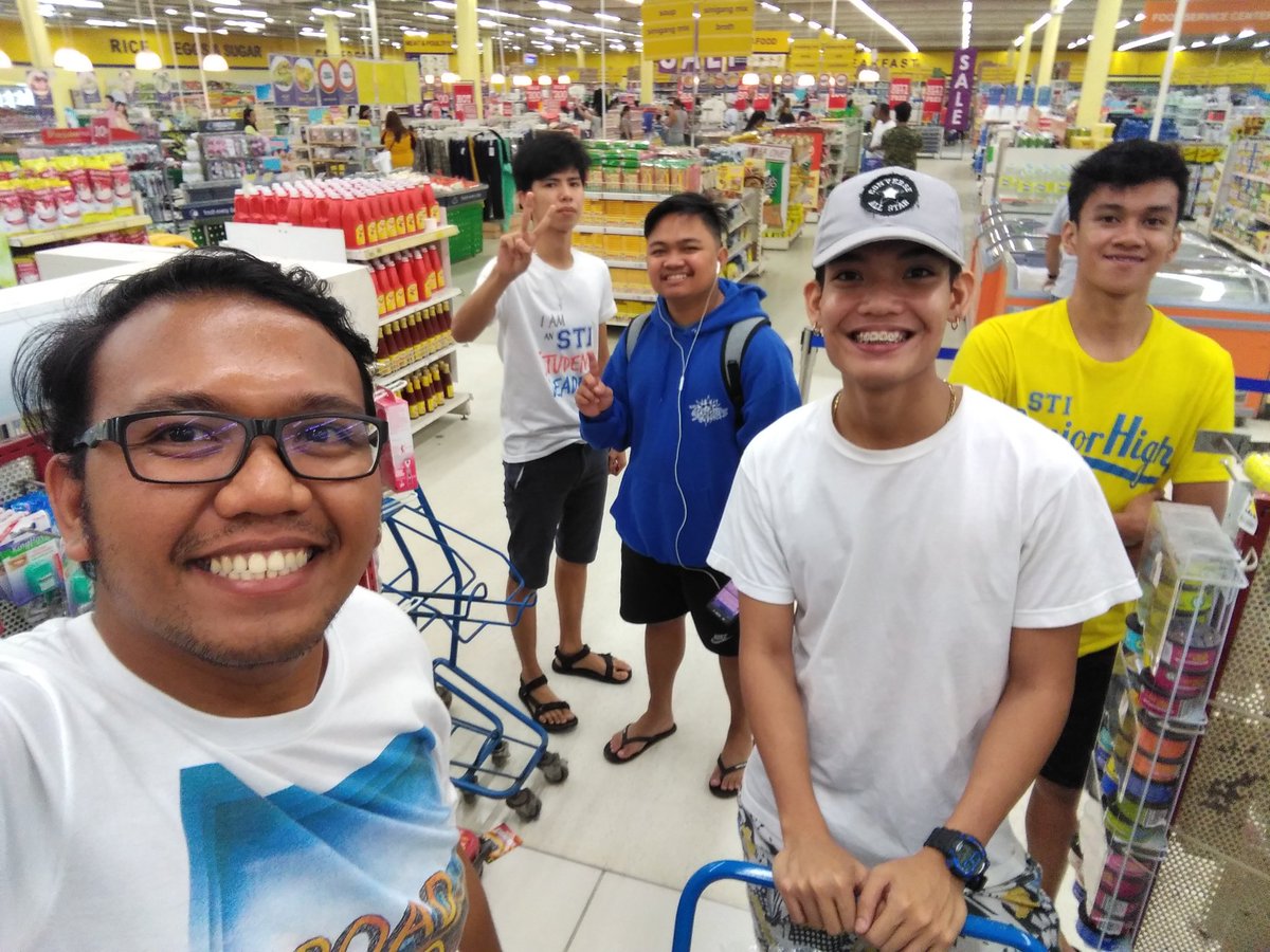 lechaperone's tweet photo. #WhenInTanay ^_^ <3 https://t.co/p6B5qspBcT