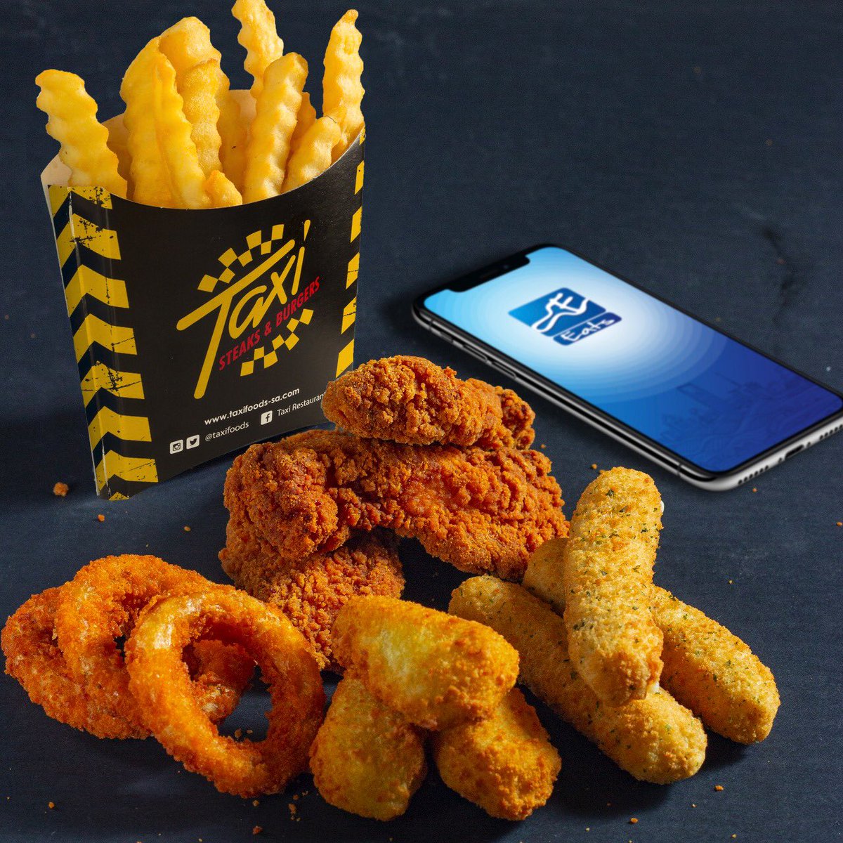 تشكيلة من المقبلات يحبها قلبك 💛
.
.
@taxifoods  @taxifoods