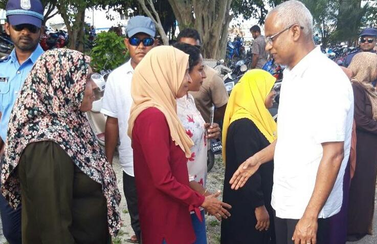 mirerz's tweet photo. It is time for Free&amp;FairElection. Demand Ur Rights, Cast Ur Voice, #Vote2Decide #IbuFaisal2018 #JazeeraRaajje #RiyaaseeRace2018 https://t.co/LJ3peBHbsI