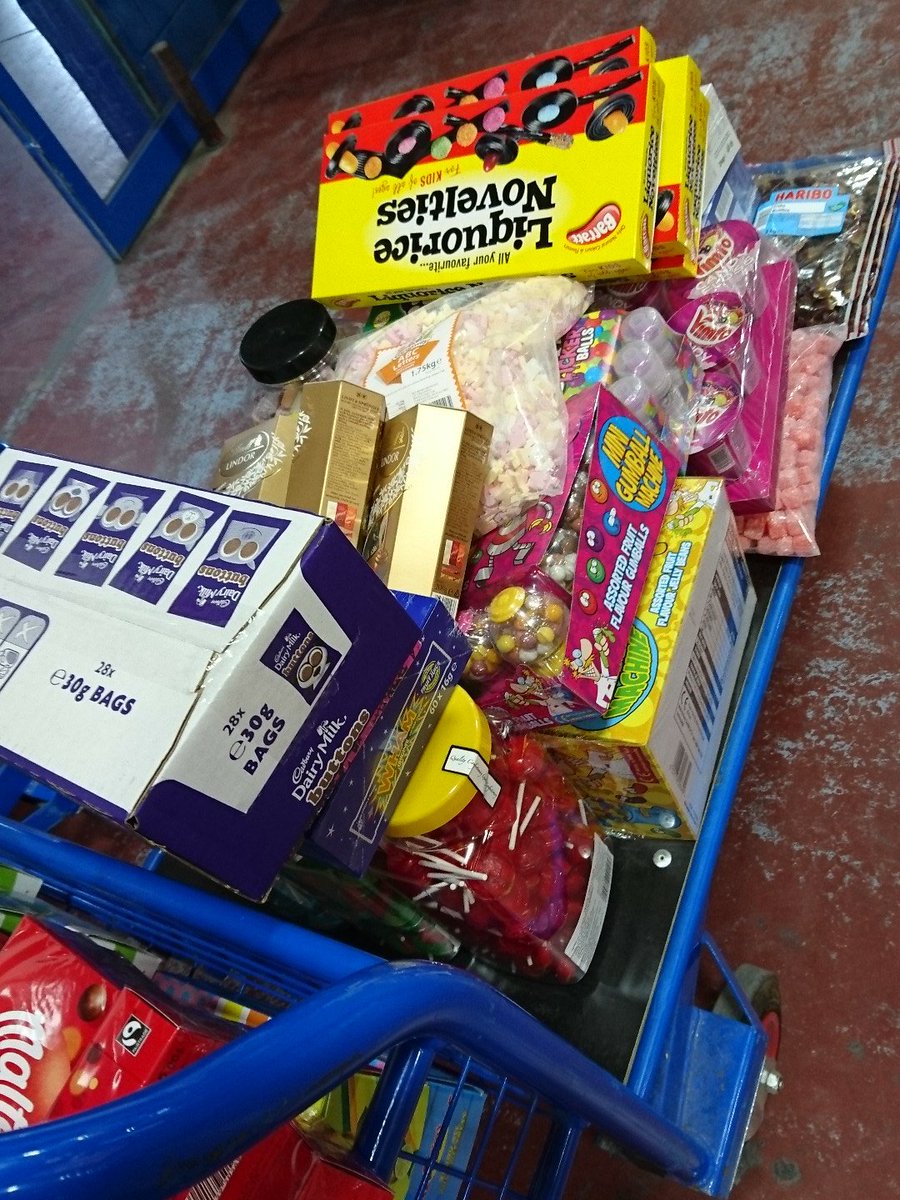 Just a little wholesale run.....
#sweets #sweetshop #TeacherGifts  #Unsworth