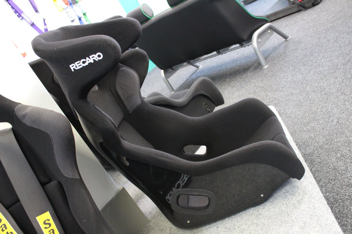 recaro pro racer