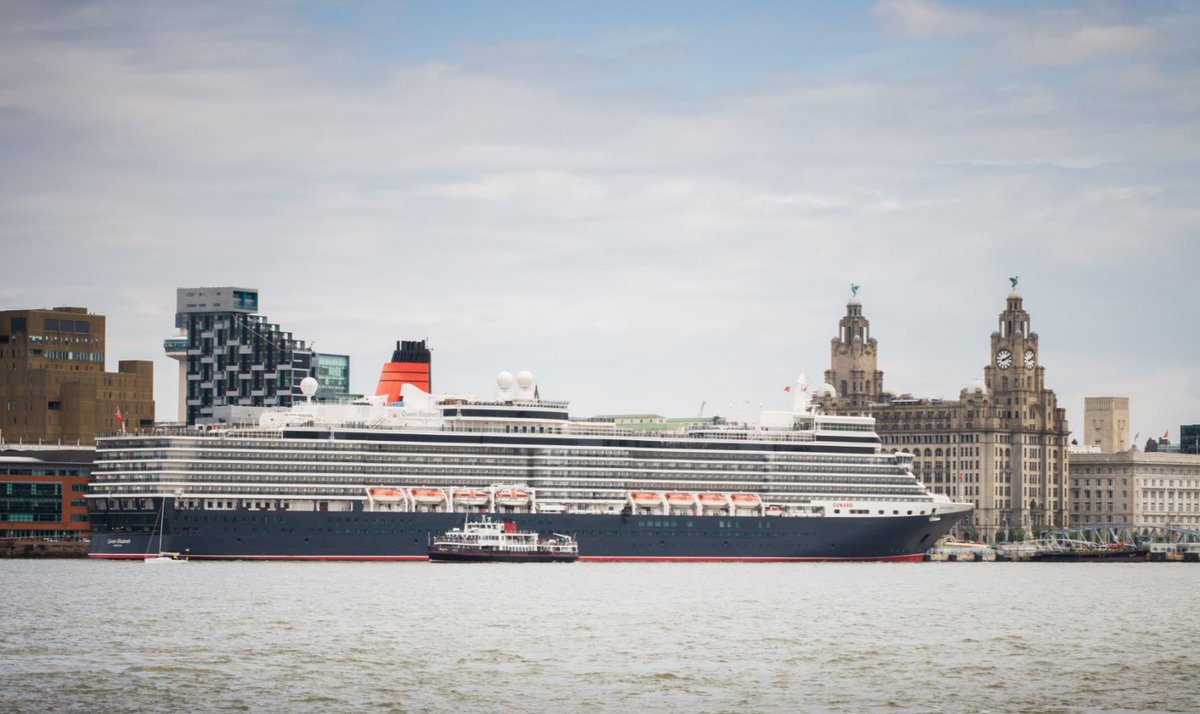 MerseyFerries's tweet image. Cunard’s Queen Elizabeth is in town on Monday 23rd July, so why not go on a #RiverExplorerCruise and get the best views of the cruise ship from the deck of the #MerseyFerry 🛥 Find out more: ow.ly/uutw30kOjg8 🙌🏼⚓️😎 #merseyferry #liverpool #events #cunard #tourism